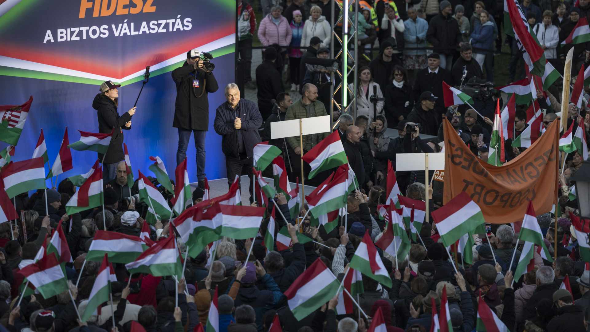 PM Orbán: If we do not want Hungary to be stripped of its resources, we need a national government