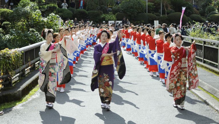 japán magyar randi oladl