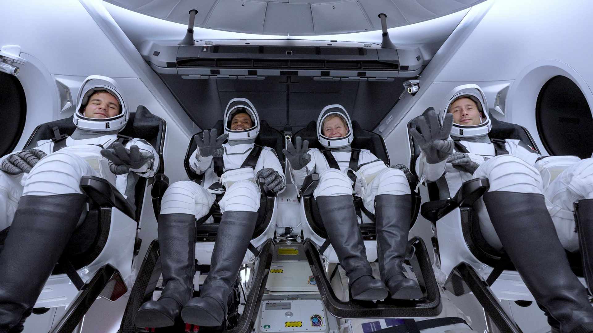 Hungarian astronaut Tibor Kapu arrives at the ISS