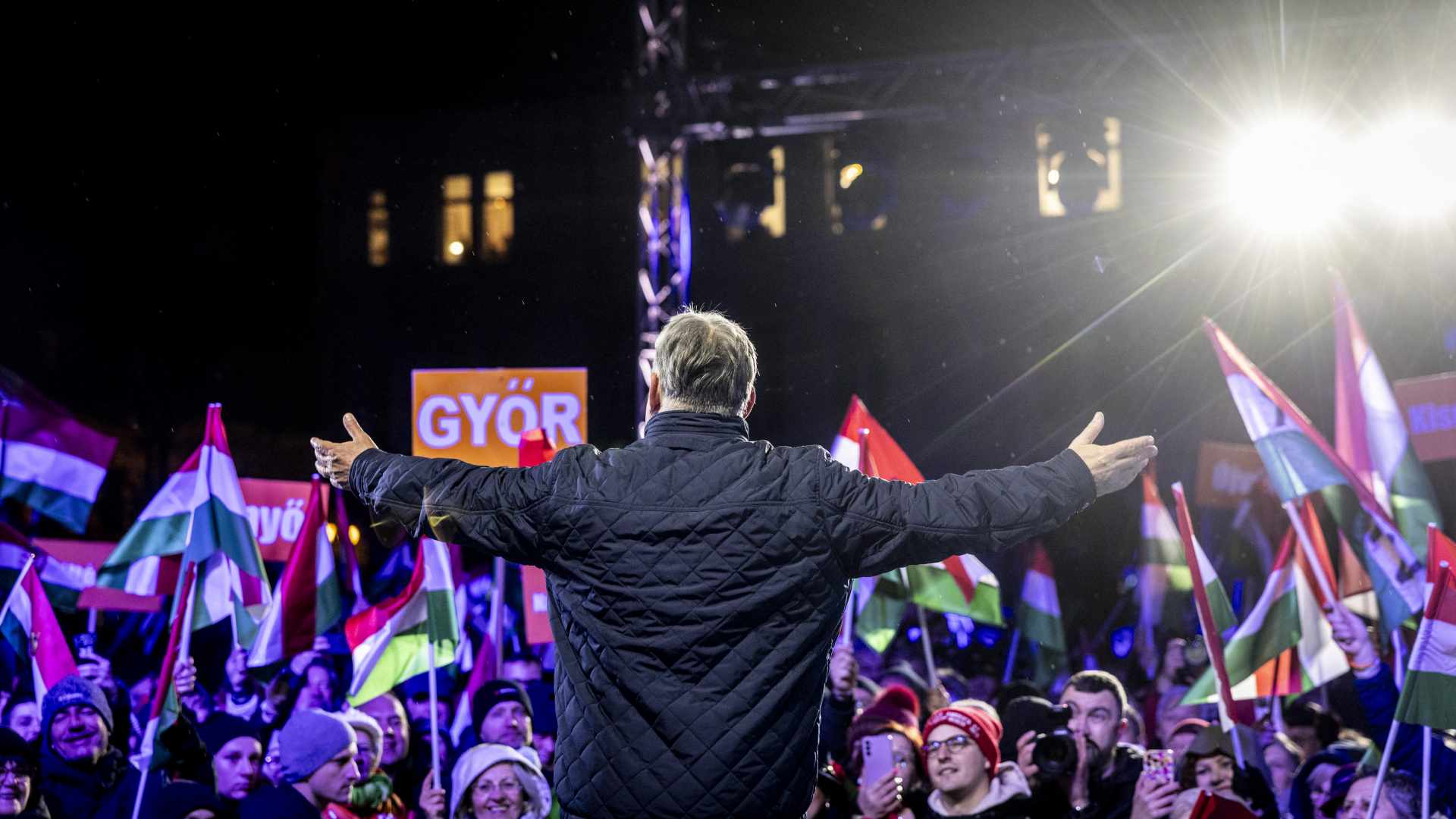 PM Orbán: “National unity and experience are needed to keep Hungary out of the war”